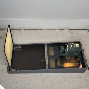 Vintage Fuji Film Birdie Kit Portable Slide Projector